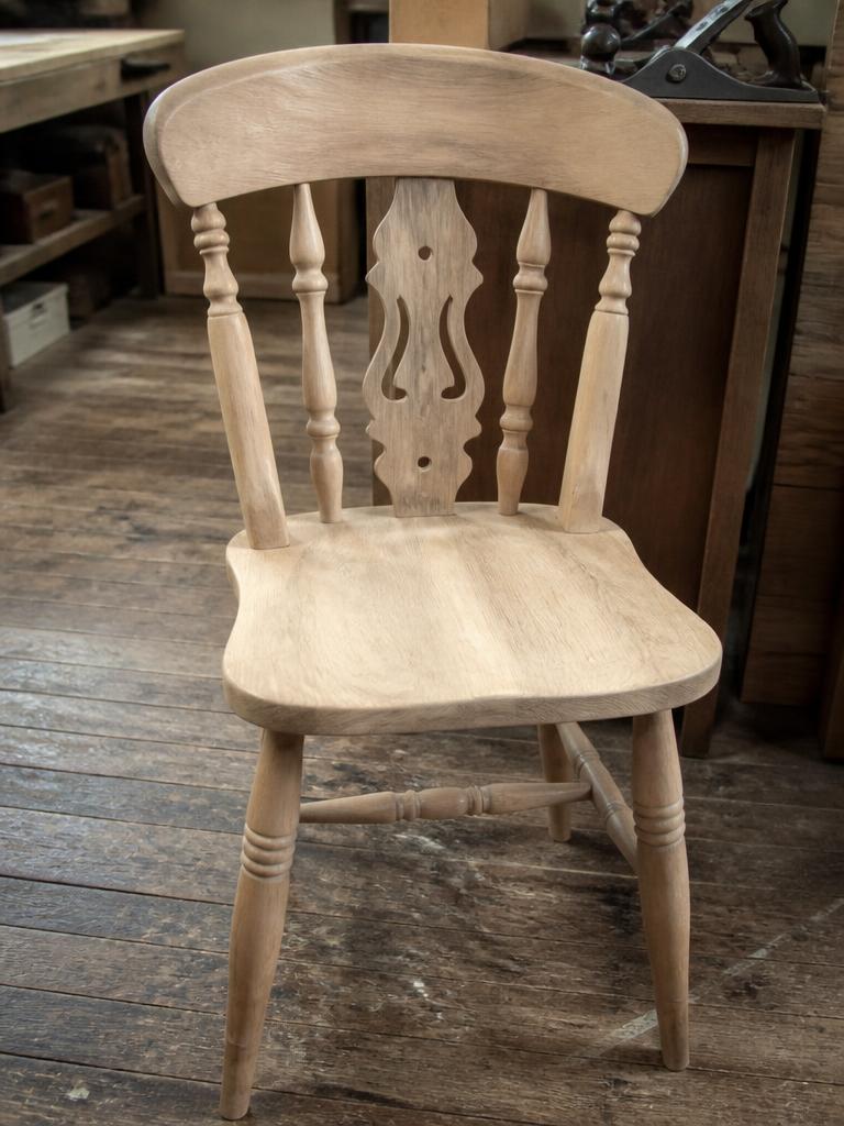 Sanded the wobbly chair